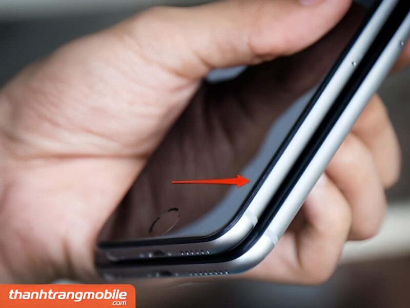 tai-sao-man-hinh-iphone-8-plus-bi-ho-vien-1-e1661407979183 Nguyên nhân vì sao màn hình iPhone 8 Plus bị hở viền?