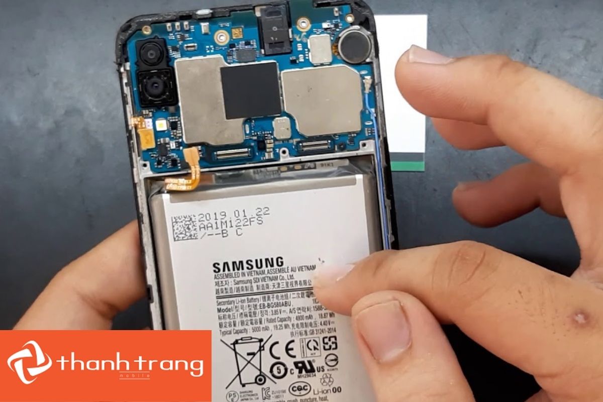 Thanh Trang Mobile - địa chỉ thay pin Samsung M20 uy tín, chất lượng 