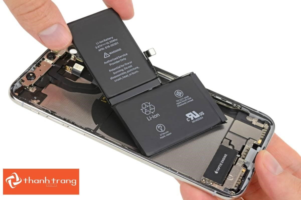 Thay pin IPhone XS Max tại Thanh Trang Mobile