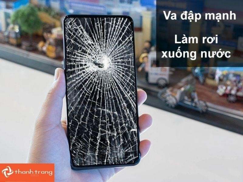 man-hinh-bi-nut-vo-do-va-dap-manh Thay Màn Hình Oppo Reno 4