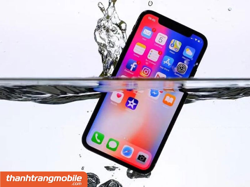 Màn hình chính hãng sẽ không làm mất chức năng chống nước của iphone X