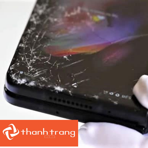 Màn hình Samsung Z Fold 3 bị vỡ 