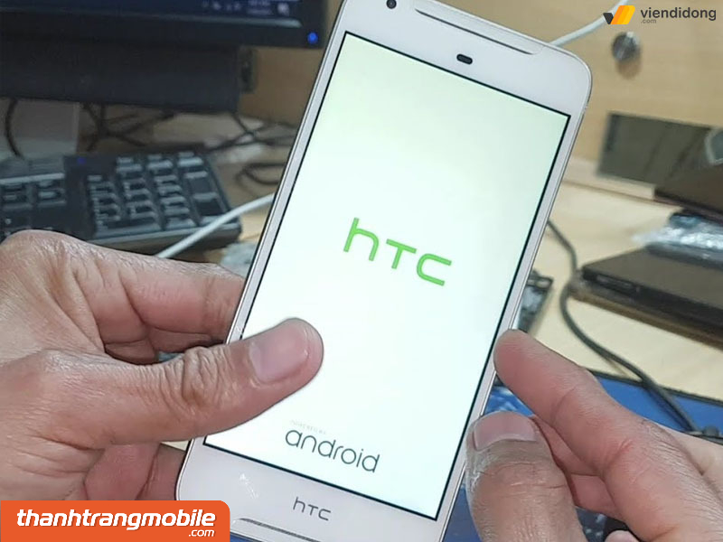 Thay pin điện thoại HTC bao nhiêu tiền