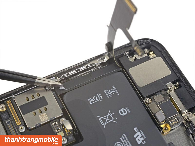 thay-pin-iphone-11-pro-vmas-thanhtrangmobile-3 Thay pin Vmas iPhone 11 Pro
