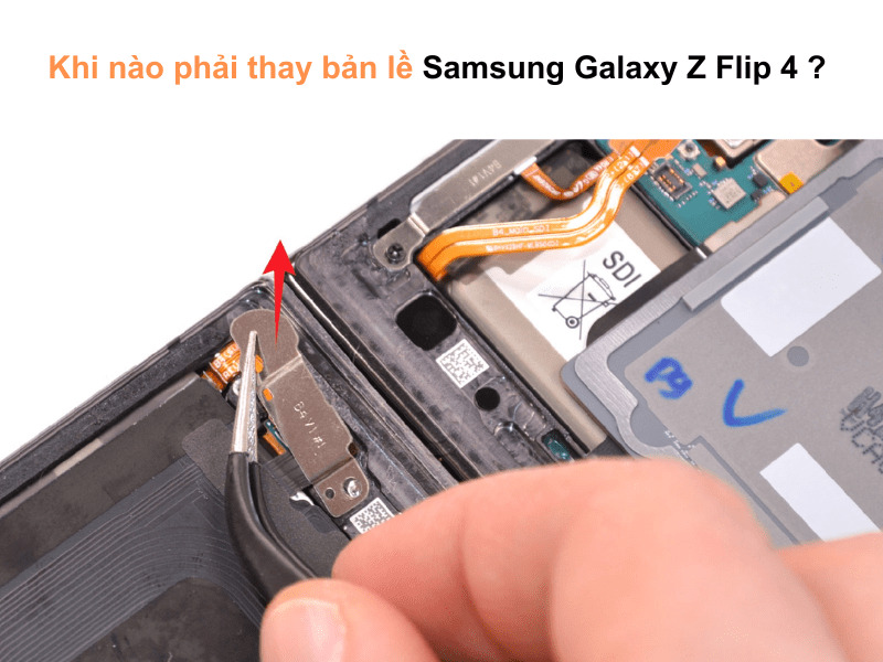 sua-ban-le-samsung-galaxy-z-flip-4-2-min Sửa, Thay Bản Lề Samsung Galaxy Z Flip 4