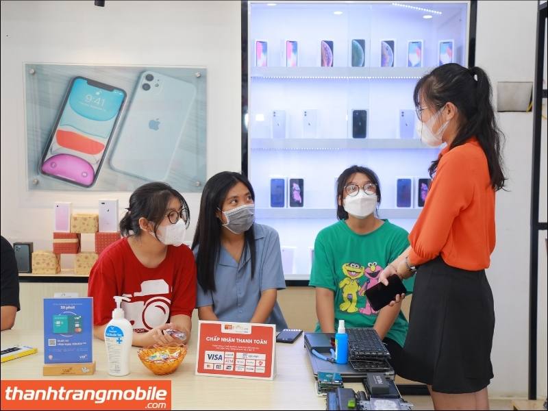 thay-man-hinh-iphone-quan-go-vap-2 Địa chỉ thay màn hình iPhone quận Gò Vấp chính hãng, giá tốt