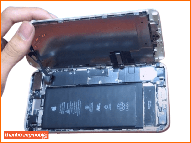 thay pin vmas dung lượng chuẩn chính hãng cho iphone 7 plus và thay pin iphone cho các dòng iphone khác
