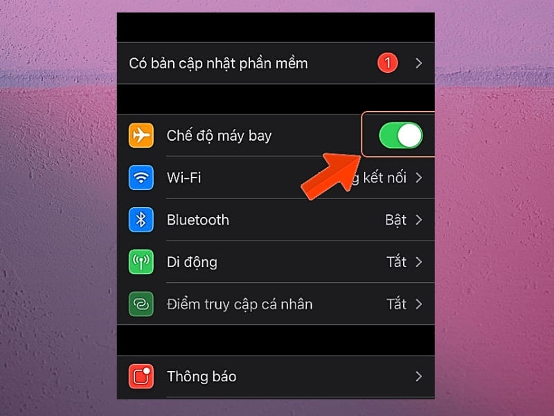 Cài đặt thiết bị chưa chính xác Bạn có thể đã vô tình bật Chế độ máy bay khiến mọi kết nối bị ngắt. Hoặc bạn đang bật Chế độ Không làm phiền làm cho máy tự động từ chối các cuộc gọi đến. Nguy hiểm hơn, bạn có thể đã lỡ tay thêm số điện thoại của đối tác vào danh sách chặn mà không hề hay biết.