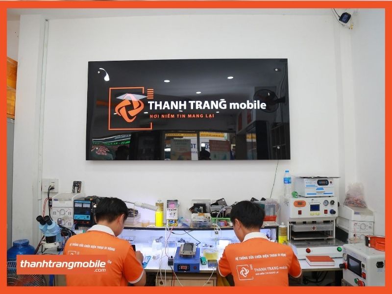 thay-pin-iphone-13-pro-max-pisen-dung-luong-chuan (4)