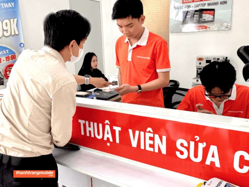 Thay pin iPhone 14 Pro Pisen dung lượng siêu cao giúp kéo dài thời gian sử dụng và nâng cao trải nghiệm hằng ngày. Khám phá ngay pin iPhone dung lượng siêu cao với hiệu năng ổn định, sạc xả bền bỉ và mức giá hấp dẫn.