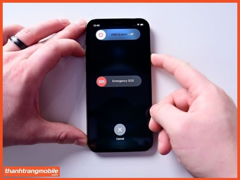Khỏi động lại iphone vỡ· màn hình bị chạm