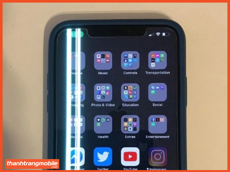 Nguyên nhân iphone Xr bị sọc màn hình