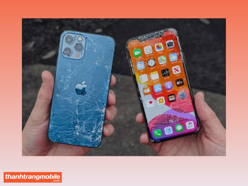 iPhone 12 Pro Max bị rơi vỡ gây sọc màn hình và nứt kính nghiêm trọng