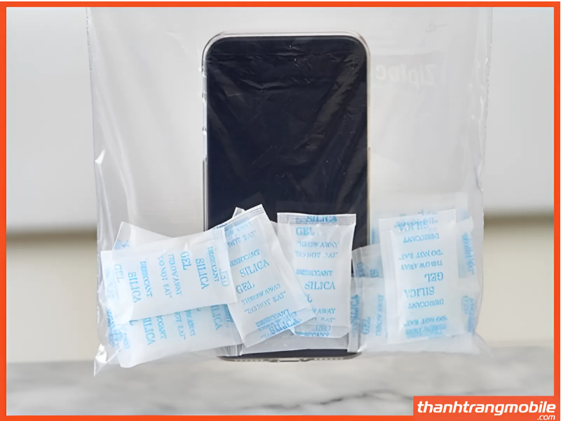 Điện thoại iPhone bị vô nước và cách kiểm tra nhanh