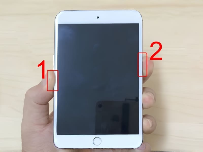 Xóa bộ nhớ đệm (Cache) trên hệ thống Việc tràn bộ nhớ đệm cũng có thể khiến máy xử lý đồ họa kém đi: Bước 1: Tắt nguồn thiết bị hoàn toàn. Bước 2: Nhấn giữ cùng lúc nút Nguồn + Giảm âm lượng để vào chế độ Recovery Mode.