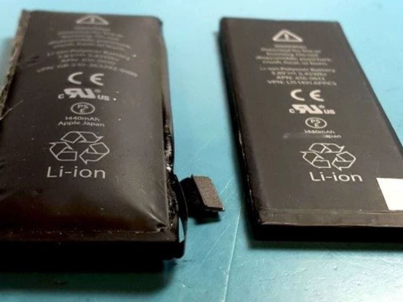 Thay pin iPhone 12 chính hãng được nhiều người quan tâm khi máy bắt đầu xuống cấp. Nếu bạn đang tìm hiểu thay pin iPhone 12 bao nhiêu tiền?