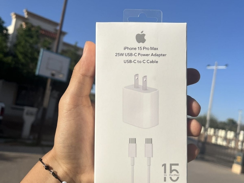 iPhone nhận sạc nhưng không vào pin làm pin tăng chậm hoặc không tăng phần trăm? Đừng bỏ qua những cách kiểm tra và khắc phục hiệu quả dưới đây.