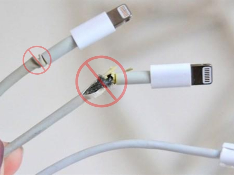 iPhone bị sập nguồn nhiều lần có thể xuất phát từ lỗi phần mềm, pin xuống cấp hoặc va đập mạnh. Tình trạng này kéo dài sẽ ảnh hưởng đến quá trình sử dụng máy. Tham khảo ngay các cách xử lý đơn giản và hiệu quả.