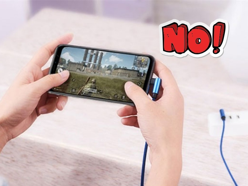 Việc chơi game liên tục trong lúc sạc có thể làm thiết bị tiêu hao năng lượng nhanh hơn tốc độ nạp pin.