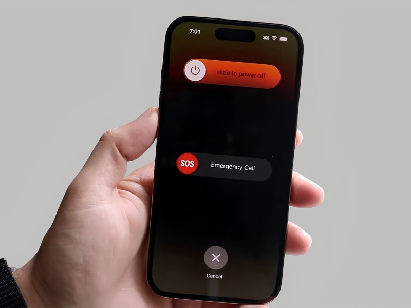 iPhone-bi-do-man-hinh-khong-tat-nguon-duoc (3)