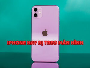 iPhone-bi-treo-man-hinh