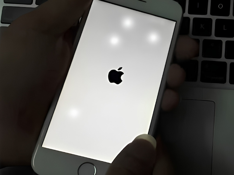 man-hinh-iphone-bi-dom-sang (3)