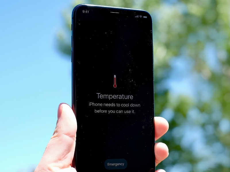 Keyword chính iphone bị đốm trắng