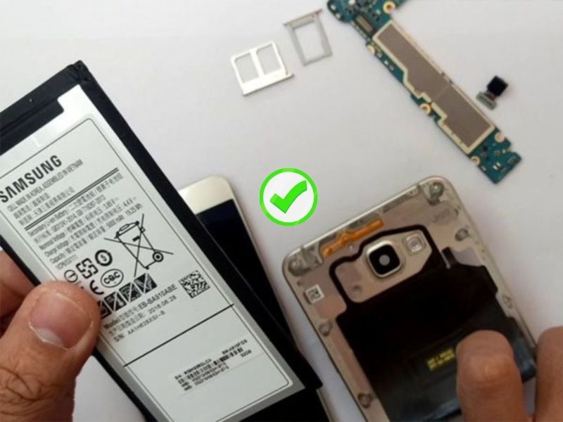 dien-thoai-samsung-bi-chai-pin (6)