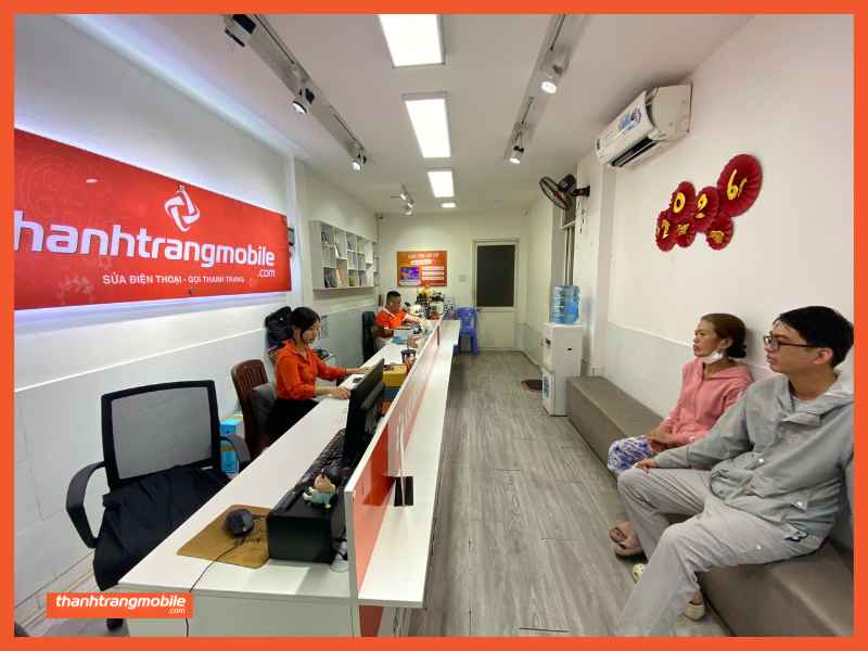 thay-man-hinh-iphone-14 (6)