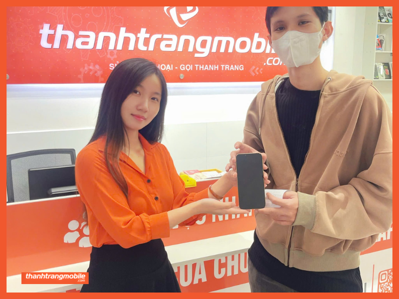 thay-man-hinh-iphone-16-Plus (5)