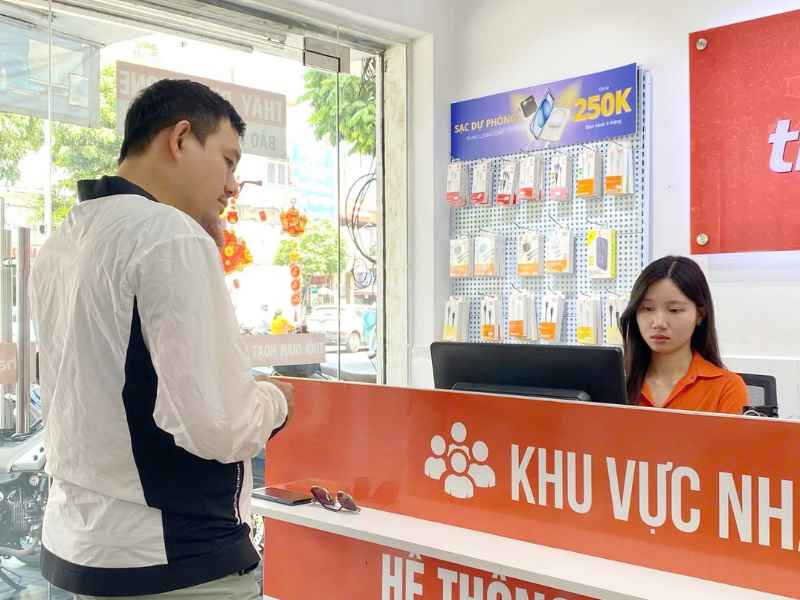 pin-dien-thoai-samsung-bi-phong (10)